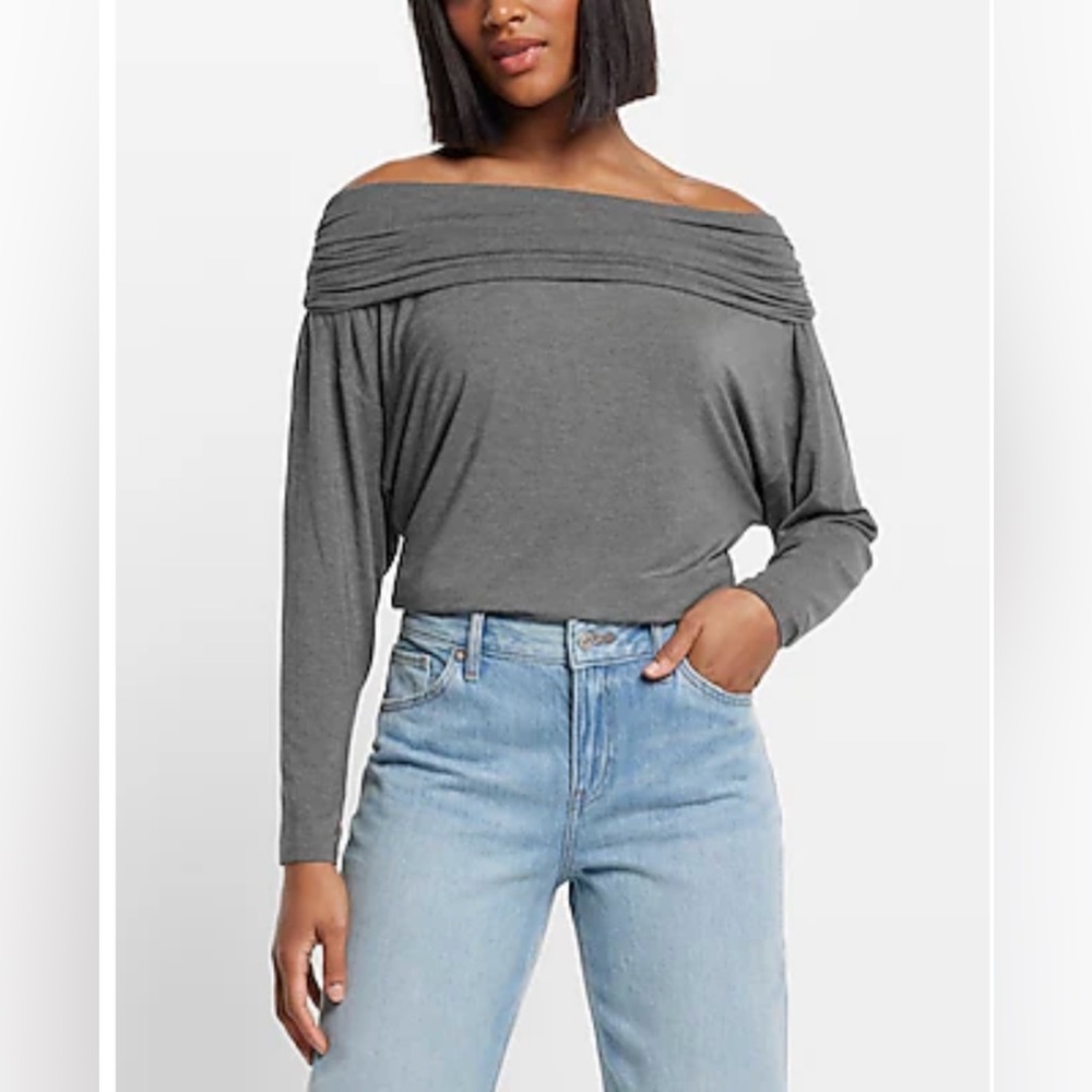 🛍️NEW Express Large Gray Off The Shoulder Dolman Sleeve Ruched Overlay T…